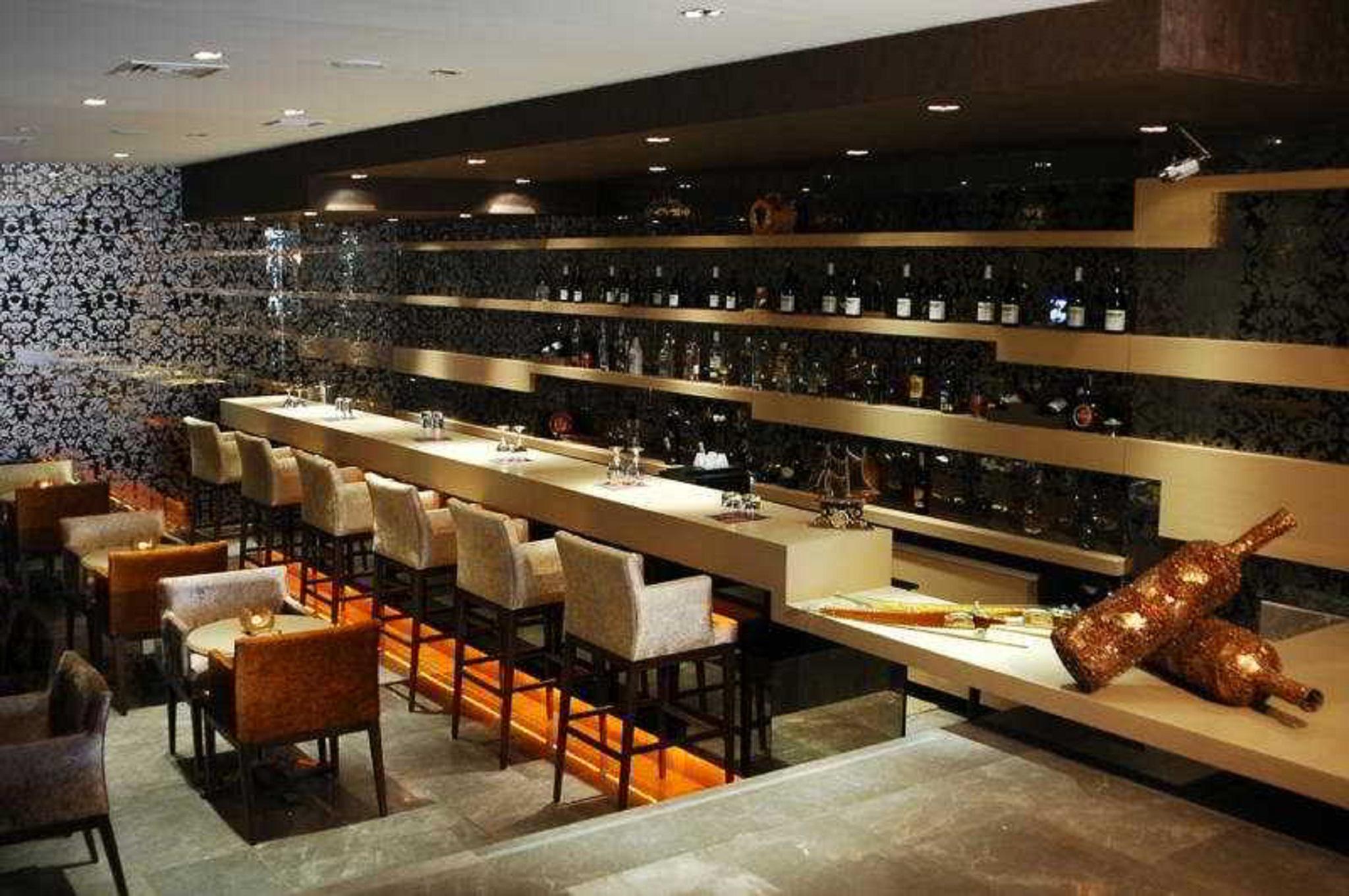 Carlton Old Hotel 4*